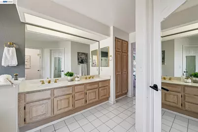 169 Diapian Bay, Alameda, CA 94502 - Photo 33