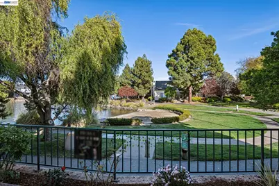 169 Diapian Bay, Alameda, CA 94502 - Photo 13