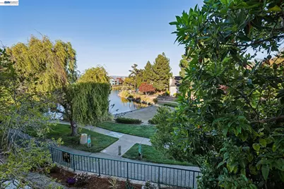 169 Diapian Bay, Alameda, CA 94502 - Photo 31