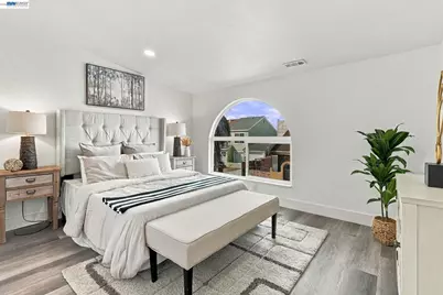 890 Bissell Ct, Richmond, CA 94801 - Photo 15