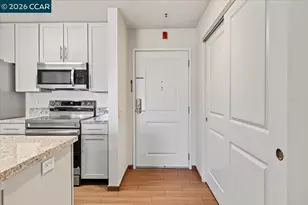 6400 Christie Ave, Emeryville, CA 94608 - Photo 3