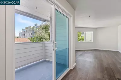 6400 Christie Ave #2221, Emeryville, CA 94608 - Photo 13