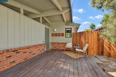 71 Gilrix Drive, Martinez, CA 94553 - Photo 5