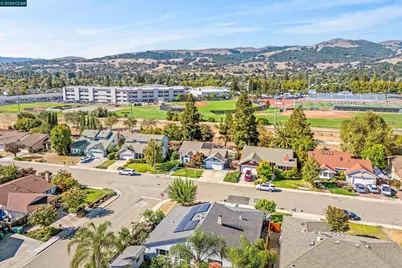 9953 Mangos Dr, San Ramon, CA 94583 - Photo 27