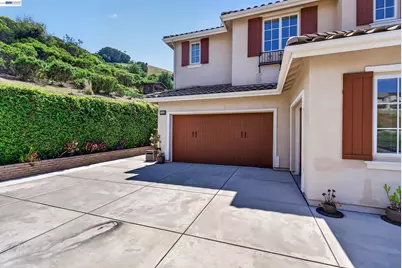 200 Cliffecastle, San Ramon, CA 94583 - Photo 5