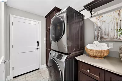 375 Basswood Cmn #10, Livermore, CA 94551 - Photo 5
