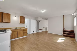 6501 Oakwood Dr, Oakland, CA 94611 - Photo 15