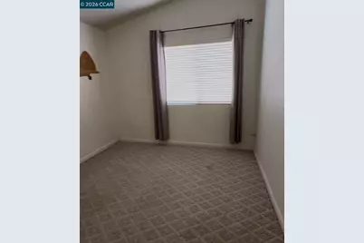 526 Woodcrest Dr, Vacaville, CA 95688 - Photo 5