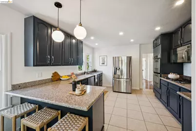 2636 Maxwell Ave, Oakland, CA 94619 - Photo 7