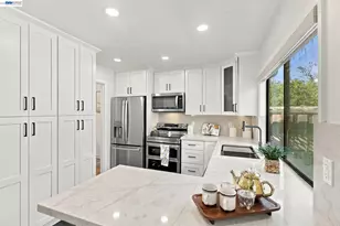 3253 Santa Isabella Ct, Union City, CA 94587 - Photo 9