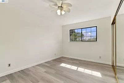 3253 Santa Isabella Ct, Union City, CA 94587 - Photo 23