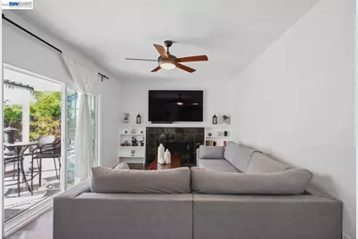 2454 Medallion Dr, Union City, CA 94587 - Photo 25