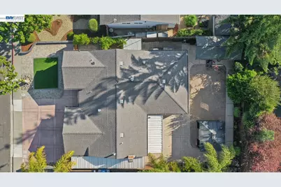 2454 Medallion Dr, Union City, CA 94587 - Photo 7