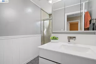 2454 Medallion Dr, Union City, CA 94587 - Photo 41