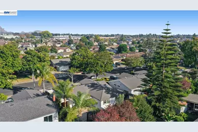 2454 Medallion Dr, Union City, CA 94587 - Photo 9