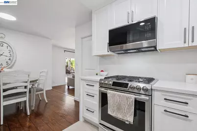 2454 Medallion Dr, Union City, CA 94587 - Photo 23
