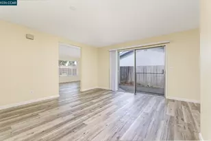7661 Telfer Way, Sacramento, CA 95823 - Photo 9