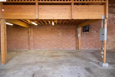 2554 West St, Oakland, CA 94612 - Photo 13