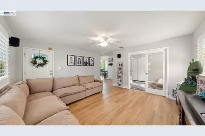 771 Twin Hills Dr, Galt, CA 95632 - Photo 5