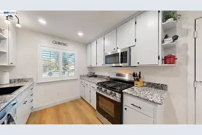 771 Twin Hills Dr, Galt, CA 95632 - Photo 15