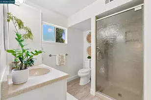 2232 Tice Creek Dr, Walnut Creek, CA 94595 - Photo 19