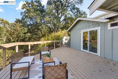 84 Grandview Pl, Walnut Creek, CA 94595 - Photo 37