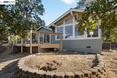84 Grandview Pl, Walnut Creek, CA 94595 - Photo 39