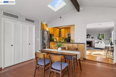 84 Grandview Pl, Walnut Creek, CA 94595 - Photo 17