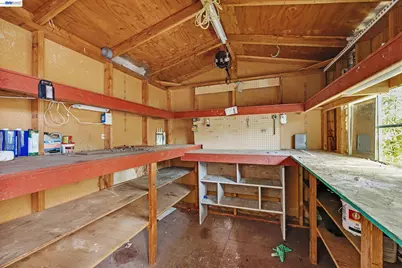 2711 13th Ave, Oakland, CA 94606 - Photo 29