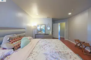 5352 Port Sailwood Dr, Newark, CA 94560 - Photo 41