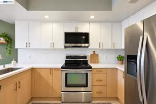 5352 Port Sailwood Dr, Newark, CA 94560 - Photo 9