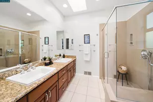 3050 Bowling Green Dr, Walnut Creek, CA 94598 - Photo 13