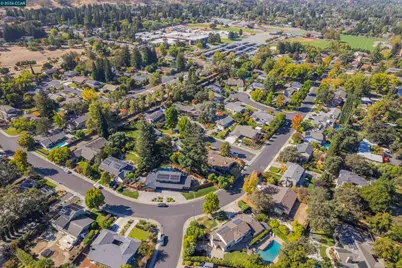 3050 Bowling Green Dr, Walnut Creek, CA 94598 - Photo 33