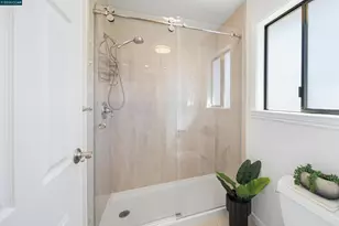 3050 Bowling Green Dr, Walnut Creek, CA 94598 - Photo 25
