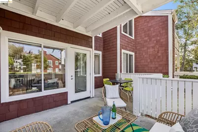 11 Bayside Ct, Richmond, CA 94804 - Photo 35