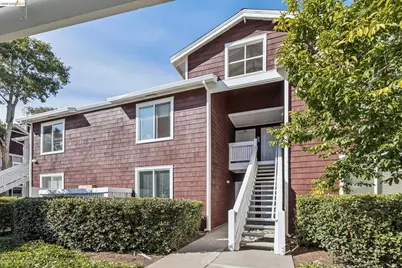 11 Bayside Ct, Richmond, CA 94804 - Photo 5
