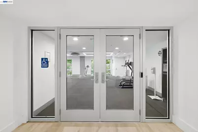 200 Brannan St #114, San Francisco, CA 94107 - Photo 25