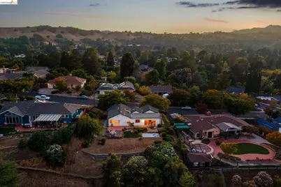 1540 Encanto Place, Walnut Creek, CA 94597 - Photo 57