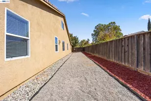 257 Orchid Ln, Patterson, CA 95363 - Photo 33