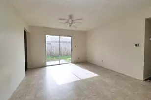 211 Kingston Ln, Modesto, CA 95354 - Photo 7