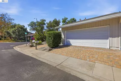 643 Sutton Ct, Walnut Creek, CA 94598 - Photo 3
