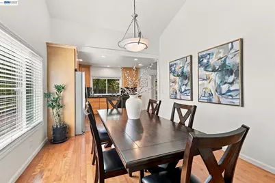 643 Sutton Ct, Walnut Creek, CA 94598 - Photo 13
