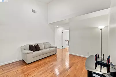643 Sutton Ct, Walnut Creek, CA 94598 - Photo 19