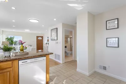 274 Thrift St, San Francisco, CA 94112 - Photo 9