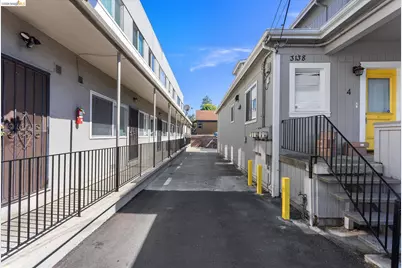 3128 Fruitvale Ave, Oakland, CA 94602 - Photo 7