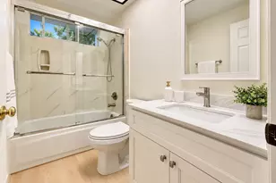 18734 Mt Lassen Dr, Castro Valley, CA 94552 - Photo 31