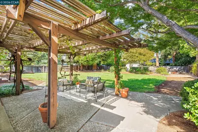 2304 Rubicon Ct, Walnut Creek, CA 94598 - Photo 25