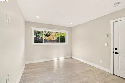 476 Creighton Way, Oakland, CA 94619 - Photo 37