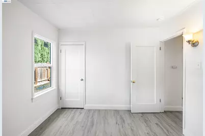 2623 Ensenada Way, Sacramento, CA 95815 - Photo 13
