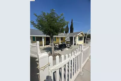 2831 Fabian Rd, Tracy, CA 95377 - Photo 7
